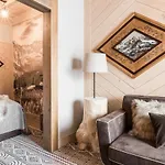 Hello Tatry Bed & Breakfast 3*