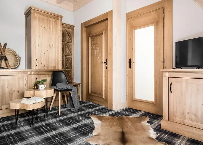 住宿加早餐酒店 Hello Tatry 3*